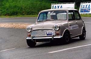 [ Mini Cooper ]