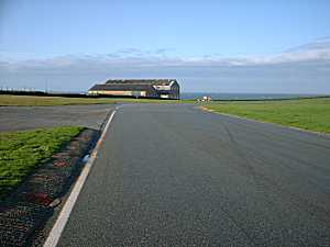 [ Pit Straight ]